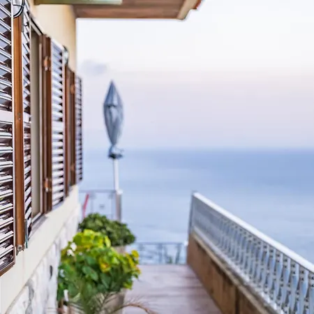 White Rabbit Ii By Homie Сasa de vacaciones *